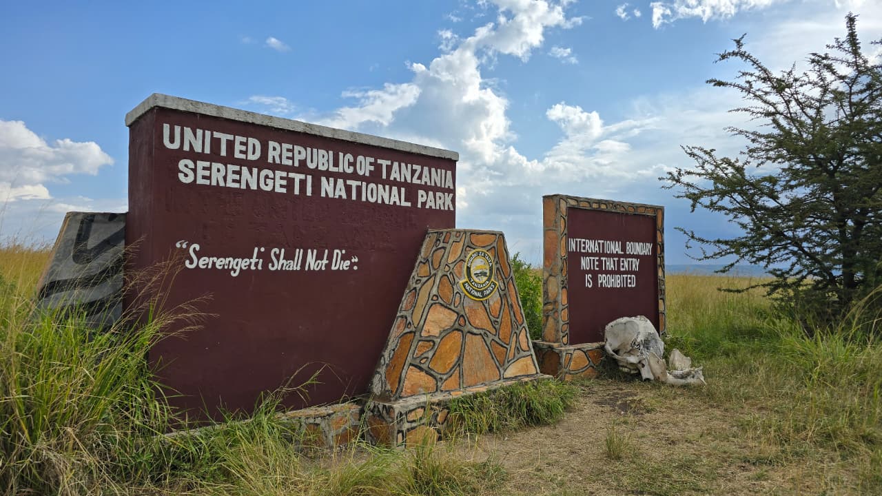 5-Day Luxury Safari from Zanzibar to Serengeti