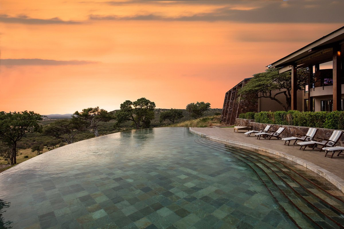 5-Day Luxury Serengeti Fly-In Safari at Meliá Lodges